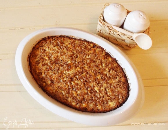 Крупеник можно кушать как горячим, так и остывшим.