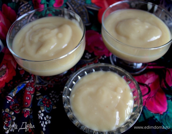 Чуть теплый разливаем по порциям.