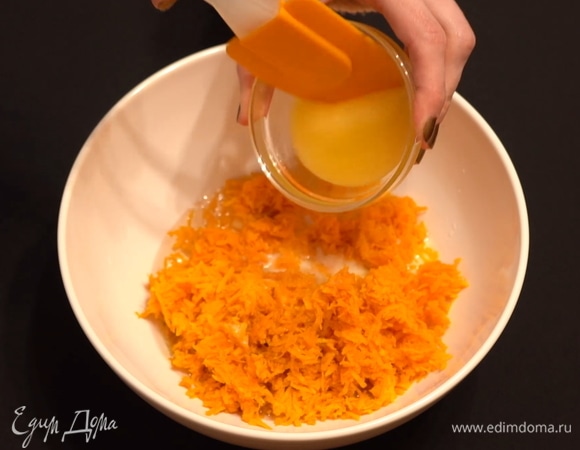 Помимо всего этого понадобится 1 столовая ложка меда.