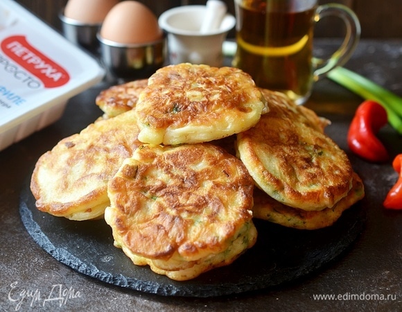 По вкусу очень похоже на жареные пирожки. Приятного аппетита!