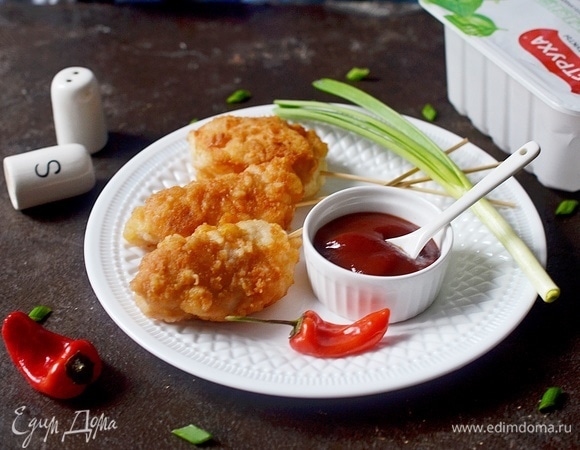 Подавайте с кетчупом или любым другим соусом и, конечно, со свежими овощами. Приятного аппетита!