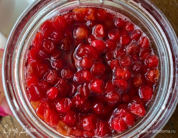 Калина у меня свежая. С сахаром.