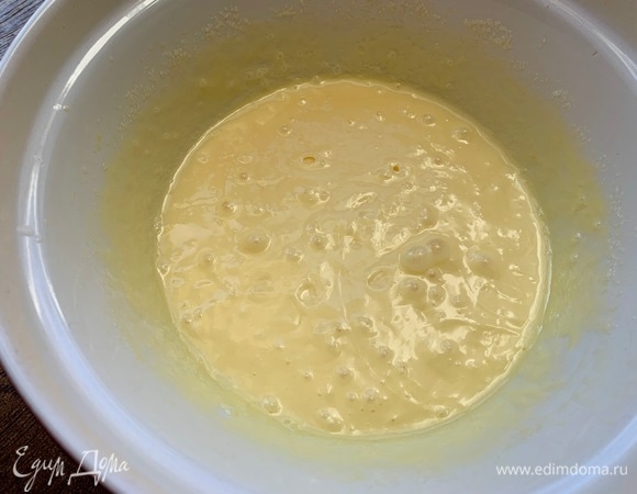 Вот так должна выглядеть масса после взбивания.