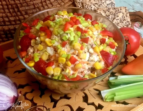 <span>Сытный простой салатик готов.</span>