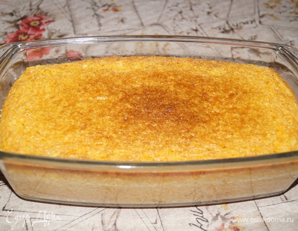 Выпекайте в микроволновке 25 минут при функции «Комбинирование — 2».