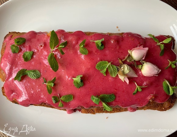 Глазурь очень ароматная и глянцевая, ликер придает очень оригинальную пикантность в сочетании с малиной!