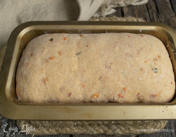 Расстаиваем буханку примерно 40 минут.