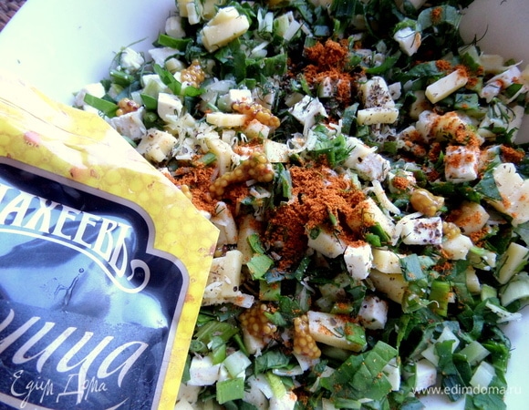 Добавить горчицу ТМ «МахеевЪ» для пикантности.