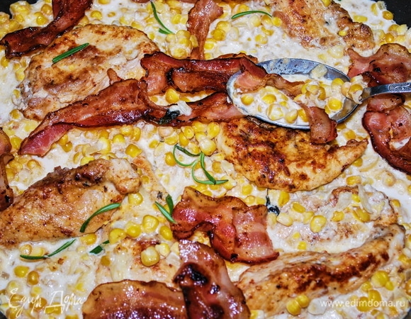 И сразу подавайте к столу, приятного аппетита.