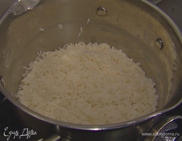 Рис отварить заранее согласно инструкции на упаковке.