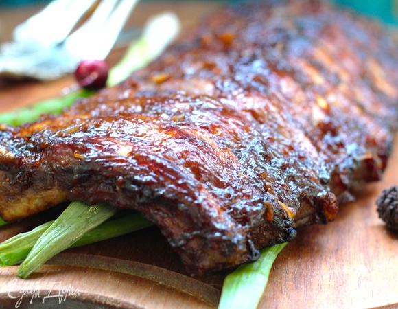 Это для довольно постных ребер почти без жира, как у меня. Для жирных добавьте еще 20 минут приготовления в духовке.