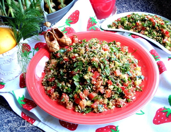 Посыпала сверху.