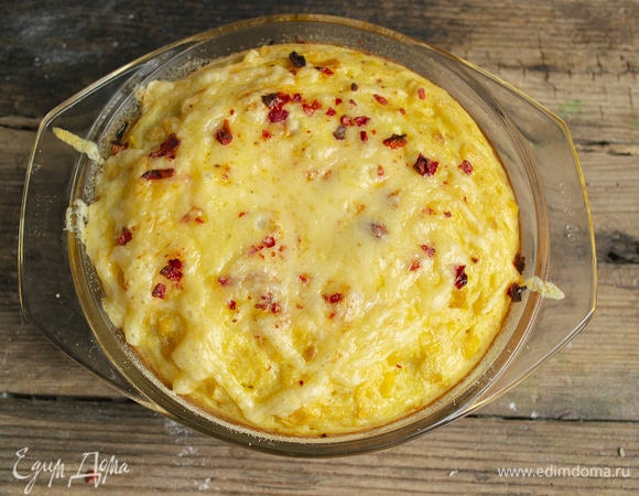 Подаем горячей, вкусно со сметаной! Приятного аппетита.