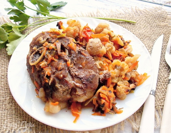 Достаем, раскладываем и сразу подаем.