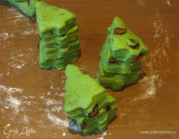 Складываем елочки.