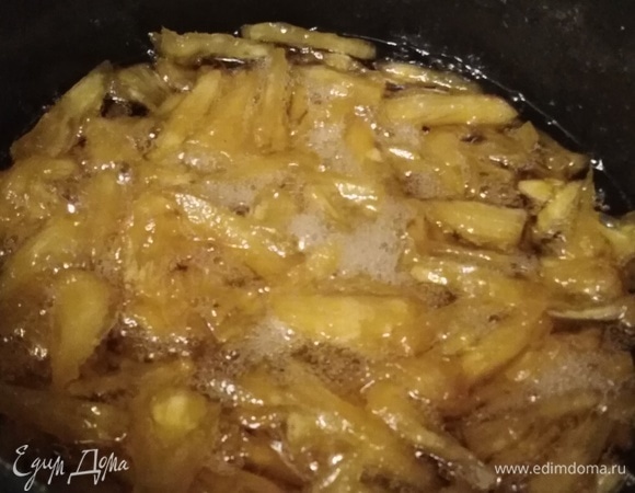 В горячем виде расфасовать по банкам.