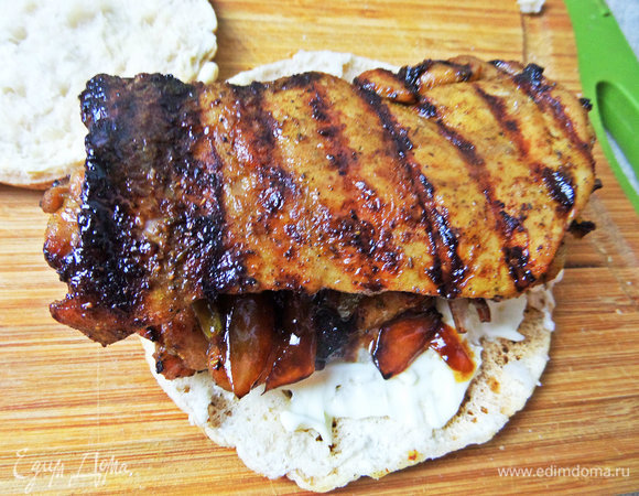 Накрыть новым кусочком.