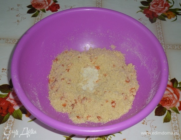 Добавляем холодное молоко.