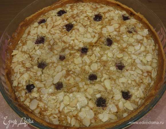 Достаем, даем немного остыть и при необходимости вынимаем из формы.