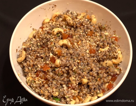 Перемешиваем и наслаждаемся. Получается очень вкусная и необычная сладкая каша.