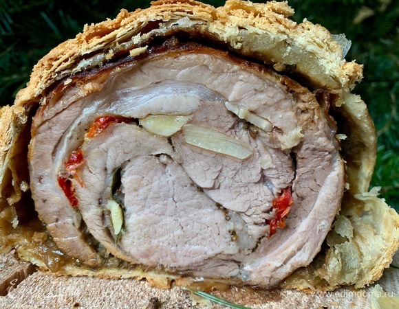 Буженина хорошо запеклась.