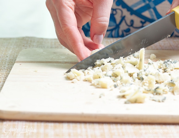 И с голубой плесенью.