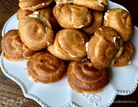 Крем — в улитки.