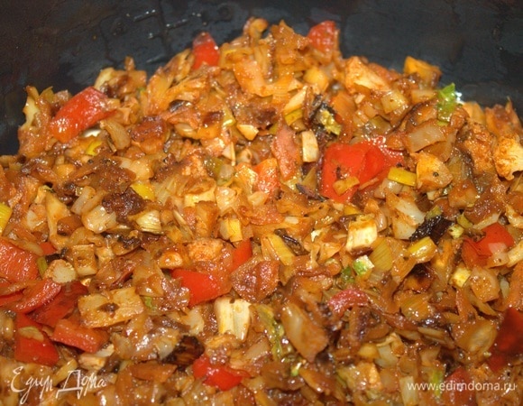 Сверху — начинка.