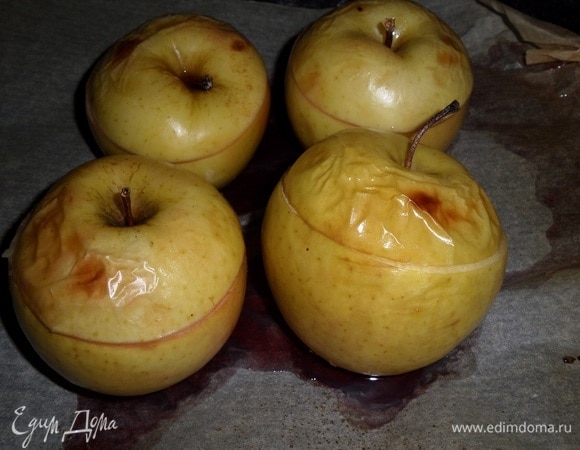 Запекаем 20–25 минут при 200–220°C.