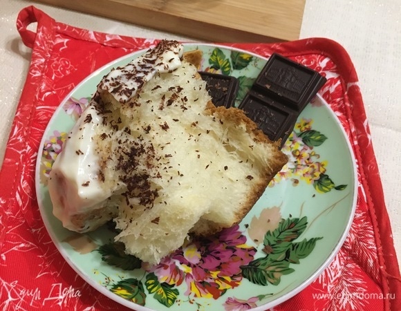 Отламываем кусочек и наслаждаемся булочками.