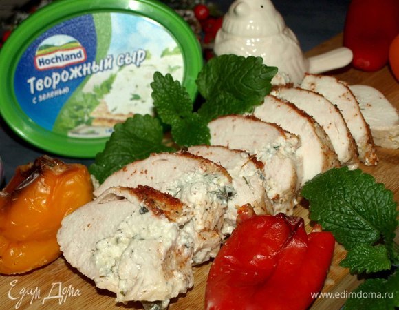 Подаем к столу. Грудка вкусная в теплом и холодном виде.