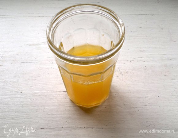 С апельсина выжать сок, взять 50 мл. Мне хватило половины апельсина.