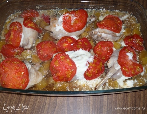 Запекаем 1,5 часа при 200°C. Затем фольгу убираем.