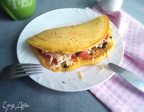 Налить чай и сразу завтракать.