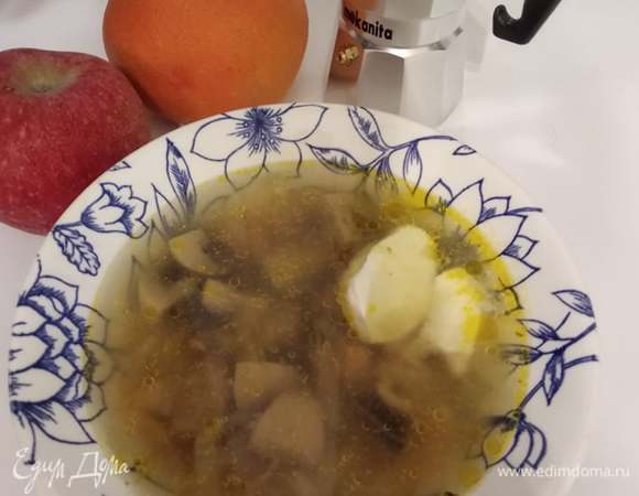 Подавать со сметаной и рубленой петрушкой. Приятного аппетита!