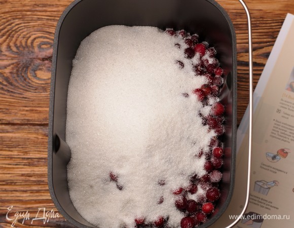 ...и сахаром.