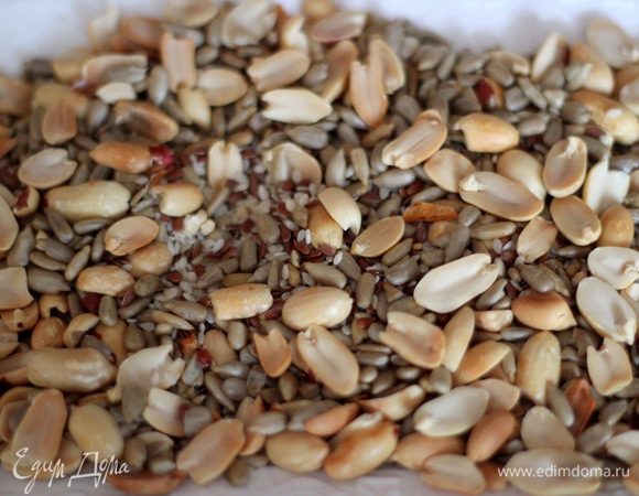 Смешиваю нашу посыпку.