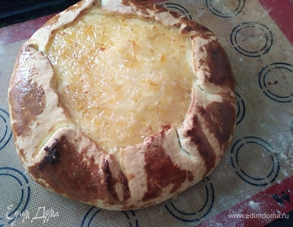 Выпекать 35–40 минут. Остудить.