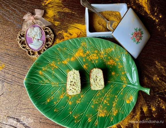 Вот так — в разрезе. С ананасом очень яркий вкус! Берите только свежий, консервирований не годится: нет вкуса, аромата и текстуры!