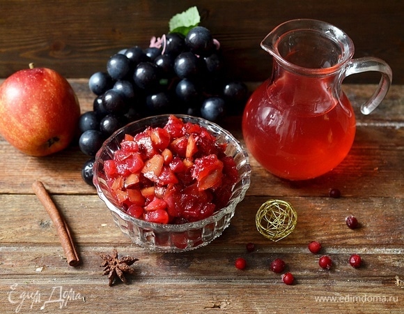 Вкусный компот и ароматное варенье готовы, благодаря микроволновой печи Panasonic NN-GD39HS. Приятного аппетита!