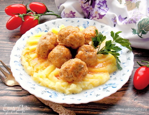 Вынимаем из печки и сразу подаем с любым гарниром.