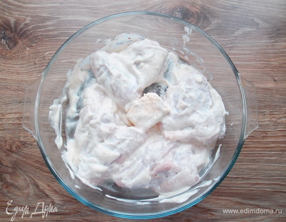 Перемешиваем и оставляем на 15 минут.