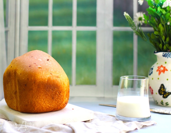 Получился на 3–4 дежи примерно. На кухне был очень аппетитный запах жареного лука.