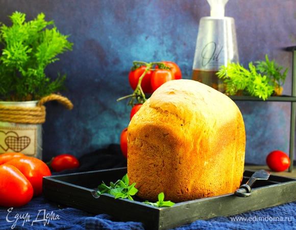 Через 4 часа вынимаем приготовленный хлеб.