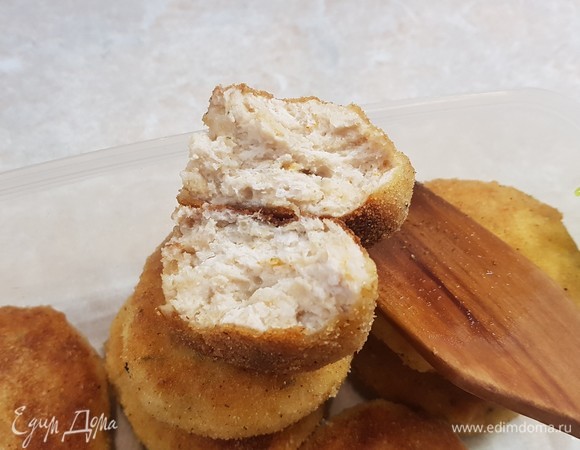 Подавать, полив растопленным сливочным маслом.