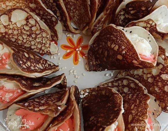 Посыпаем кунжутом. Приятного аппетита.