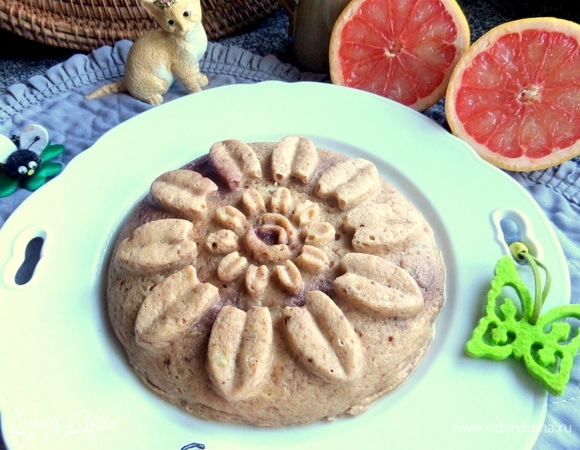 Перевернуть на плоскую тарелку.