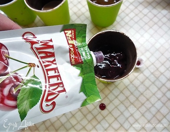 Или вишневый джем ТМ «Махеевъ».