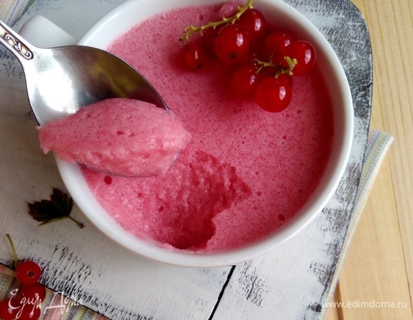 Мусс получается нежнейший. И невероятно красивый.