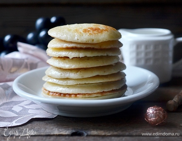 Подавайте блинчики к чаю.